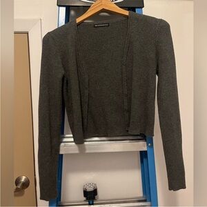 Brandy Melville cropped cardigan